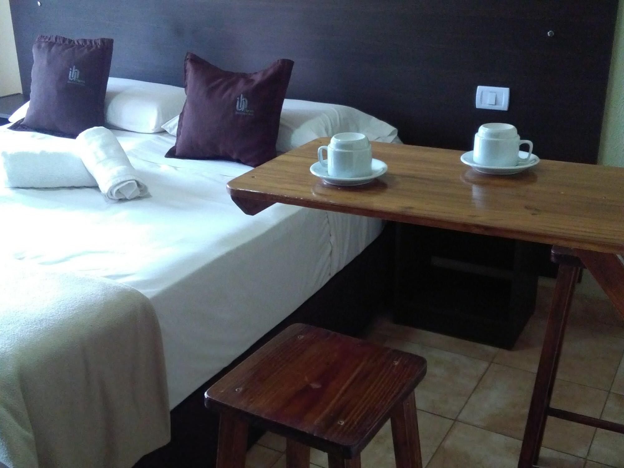 Iguazu Urban Hotel Express Puerto Iguazu Exterior photo