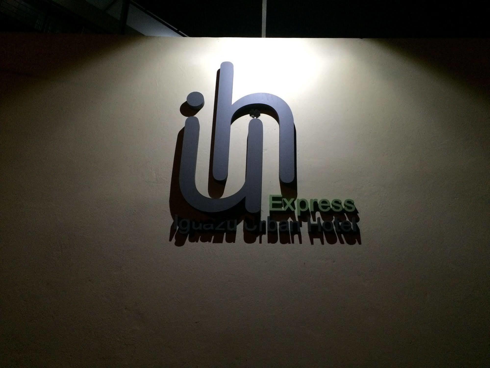 Iguazu Urban Hotel Express Puerto Iguazu Exterior photo